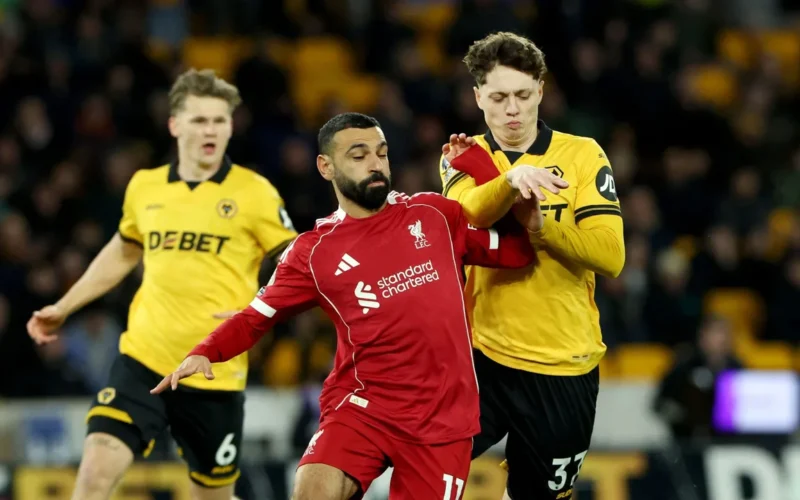 توقعات الحاسوب تبتعد بليفربول عن دوري الأبطال وتكشف فرص مانشستر يونايتد الموسمية